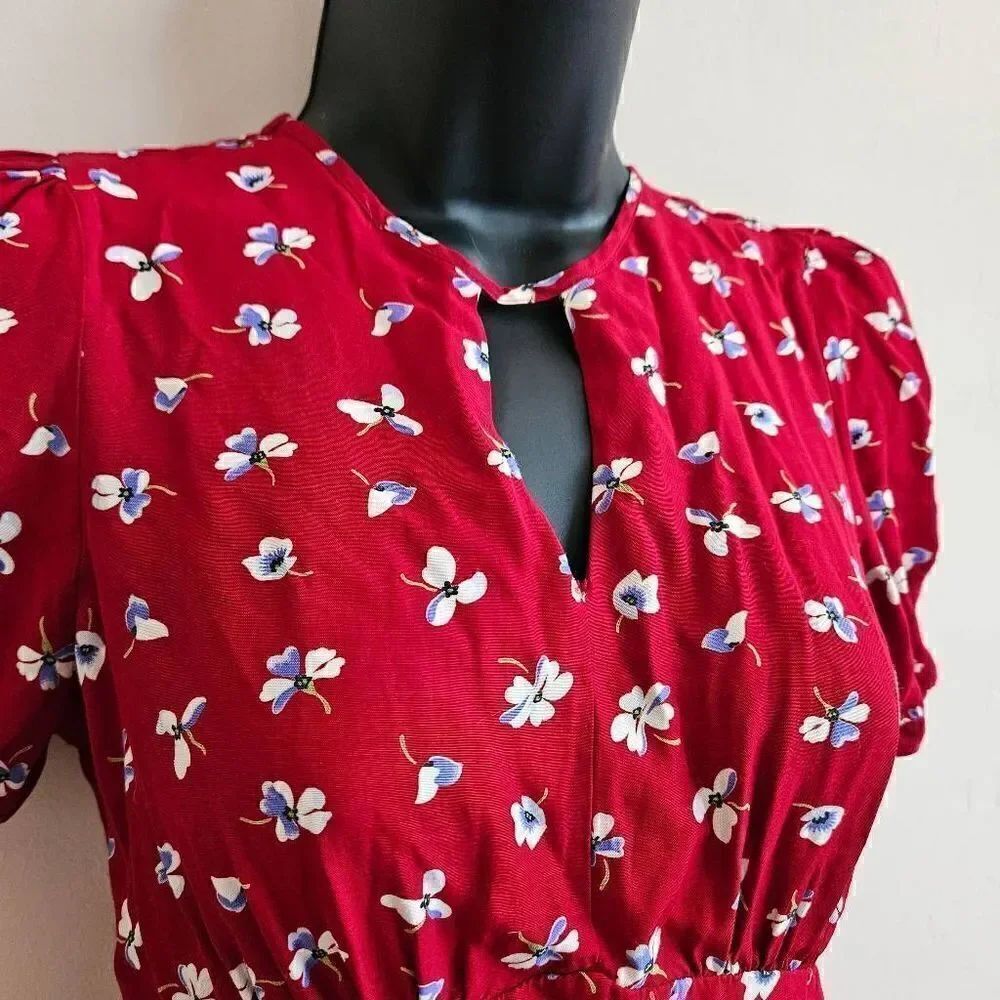 TopShop Floral Romper - Picture 2 of 8